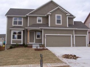 2182 W Elm St, Olathe, KS 66061