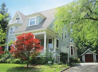 12 Glen Rd, Wellesley, MA 02481