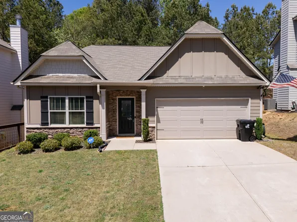 401 Daffodil Dr, Temple, GA 30179