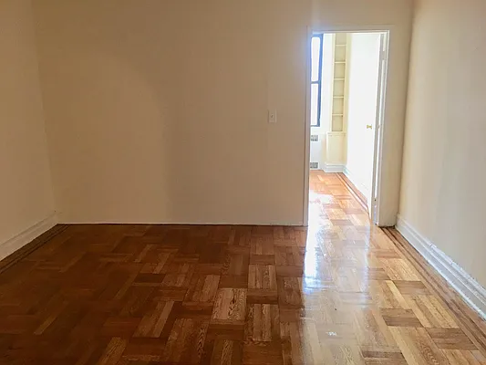 Rented by ERN Flats | media 51