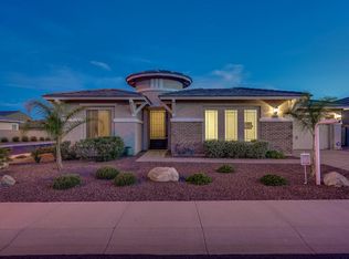 18435 W Paradise Ln, Surprise, AZ 85388