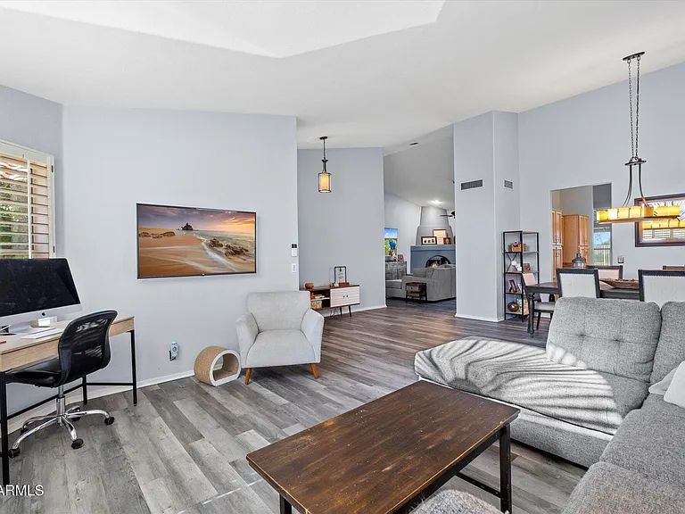 30050 N 47th St — Photo 13