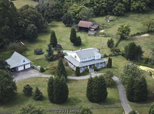 241 Carriage Ln, Huntingtown, MD 20639