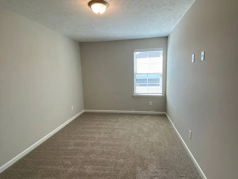 1808 Streamsong Dr — Photo 20