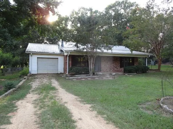 124 Maxwell Rd, Colfax, LA 71417