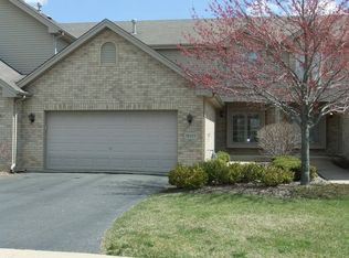 18203 Newcastle Ct, Tinley Park, IL 60487