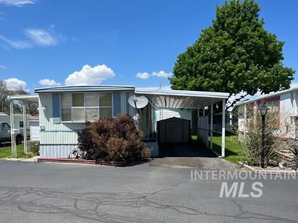 419 Fruitland Ave Trlr 17, Buhl, ID 83316