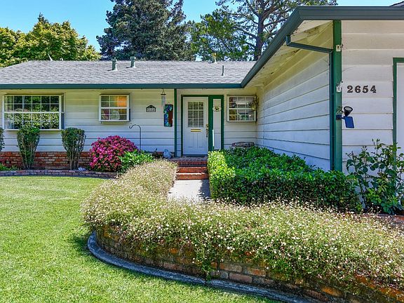 2nd image of 2654 Bradford Street