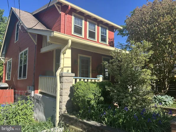 4103 33rd St, Mount Rainier, MD 20712