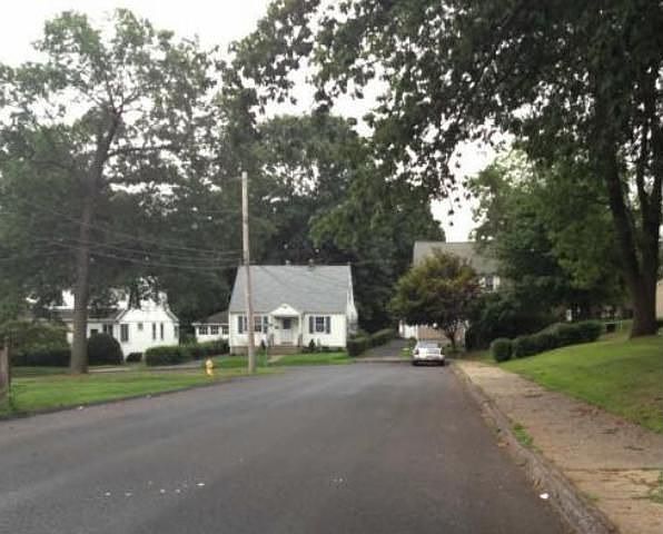 2nd image of 34 Garden St