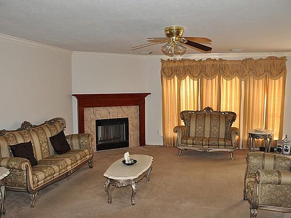 4th image of 1215 Reams Ct