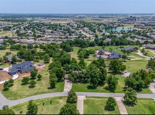 4003 Ridgeline Dr, Norman, OK 73072