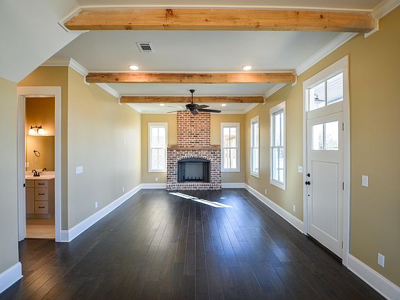 4th image of 315 Bancroft