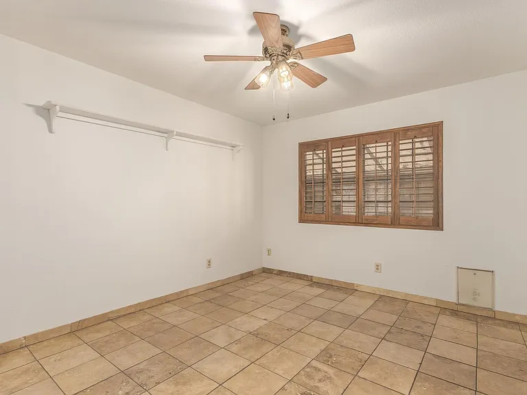 805 W Toledo St — Photo 35