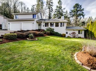 1148 S 68th St, Springfield, OR 97478