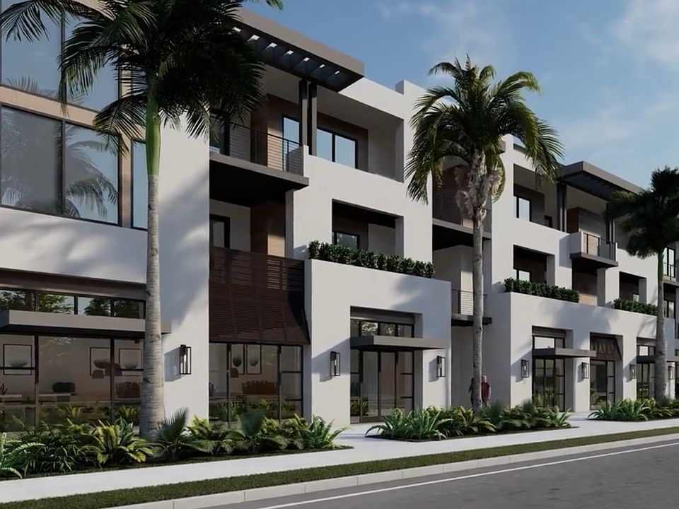 2nd image of 250 9th St S #2PR4R7