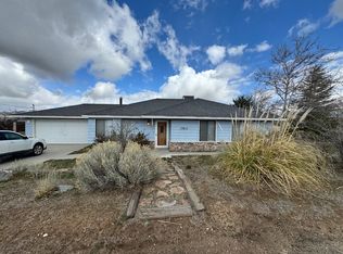 19813 Luana Dr, Tehachapi, CA 93561