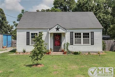 1st image of 508 Eastview Dr