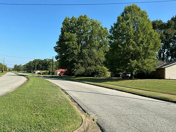 4th image of 541 Dunbarton Rd