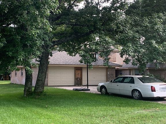3rd image of 11306 Dogwood Dr