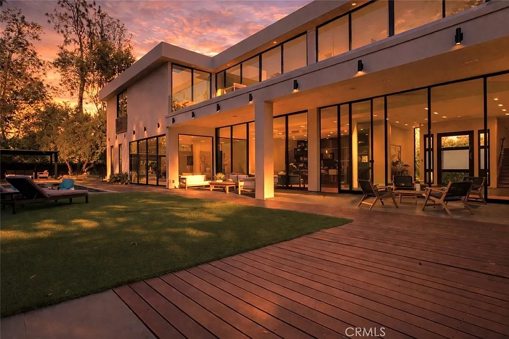 6 bed, 9738 sqft, $46,000 — Photo 4