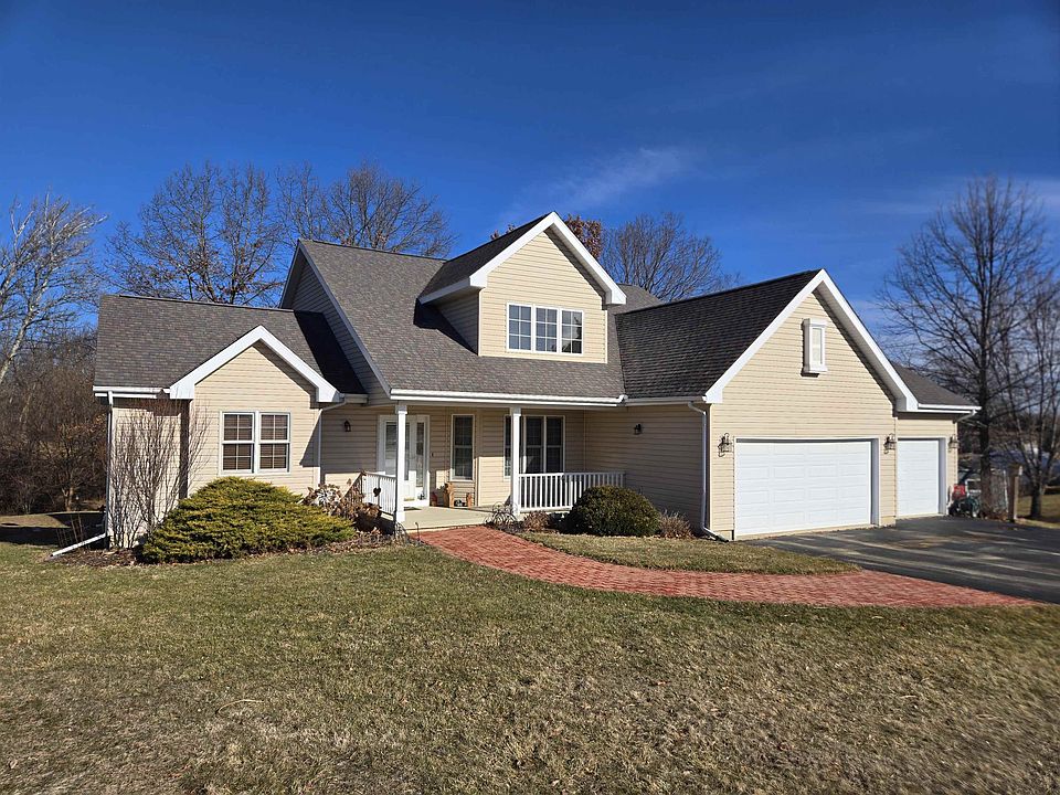1st image of 12A42 Taft Ct