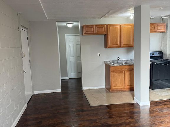 5th image of 484 Union Ave #A3