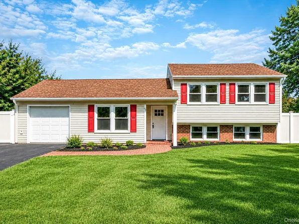 87 Sequoia Drive, Coram, NY 11727