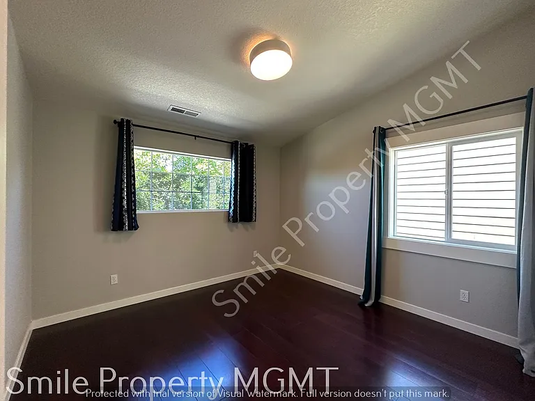 4524 SE Oakhurst St — Photo 26