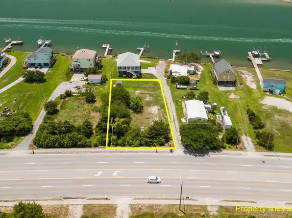 176 Cedar Point Boulevard, Cedar Point, NC 28584