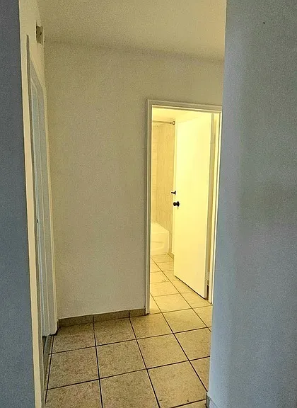2870 Tecumseh Rd W #101 — Photo 9