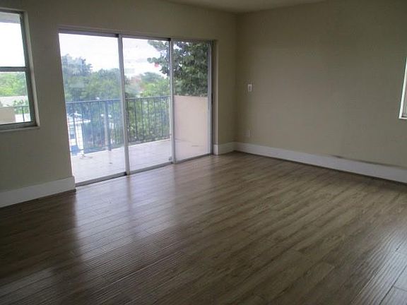 3rd image of 7795 NE Bayshore Court #501