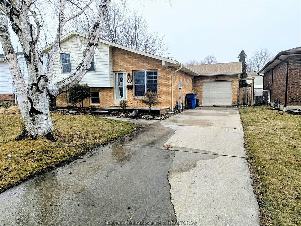 1st image of 308 Valley Rd