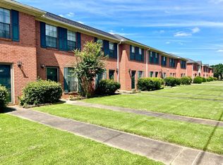 Beautiful Updated Townhomes in Decatur, AL, Decatur, AL 35603