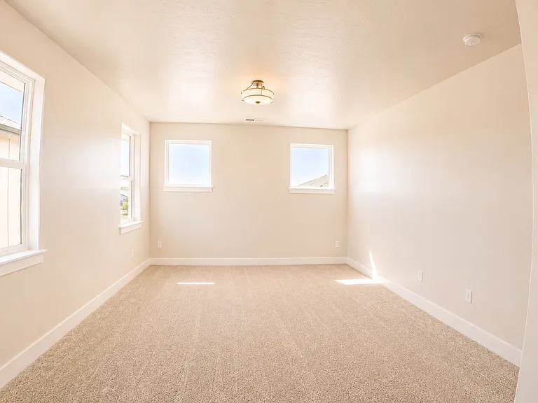 5608 S Rosalia Way — Photo 29