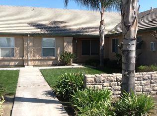 2932 N County Center St, Visalia, CA 93291