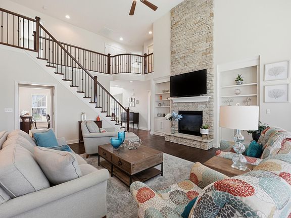 4th image of 133 Waxwing Ln