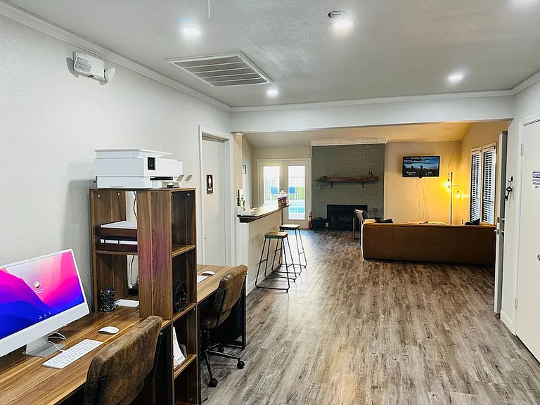 Cimarron Apartments — Photo 6