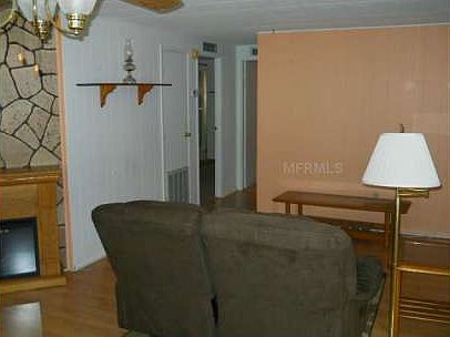 4th image of 713 Bengal Ave
