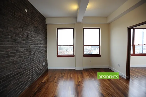 Rented by Residents Team | media 38