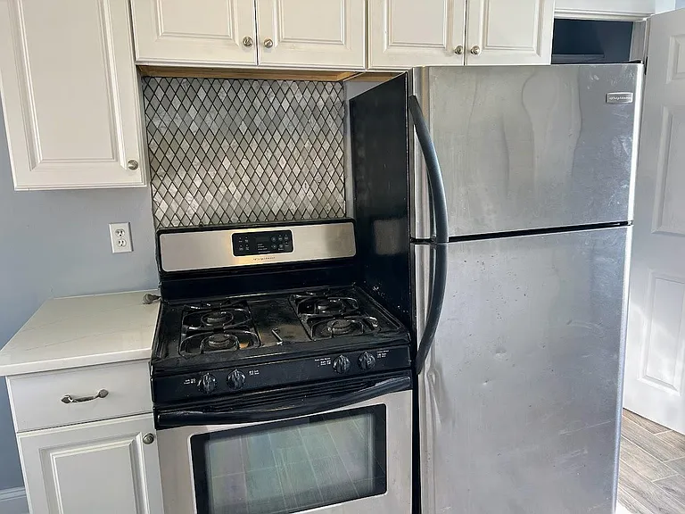 4407 Verne Ave — Photo 4