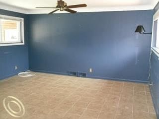 3rd image of 23301 Middlesex St