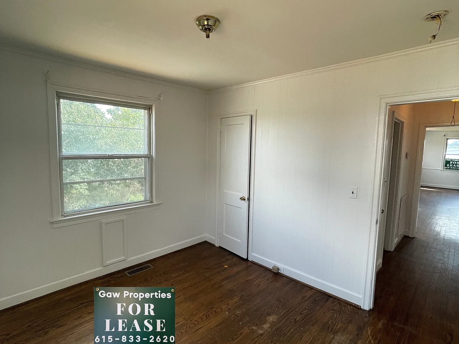 3 bed, 1.5 bath, 1119 sqft, $1,699 — Photo 4