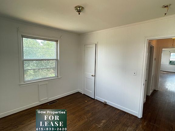 4th image of 418 Wingrove St