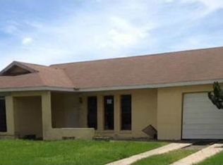 109 W Cedarwood Cir, Kissimmee, FL 34743