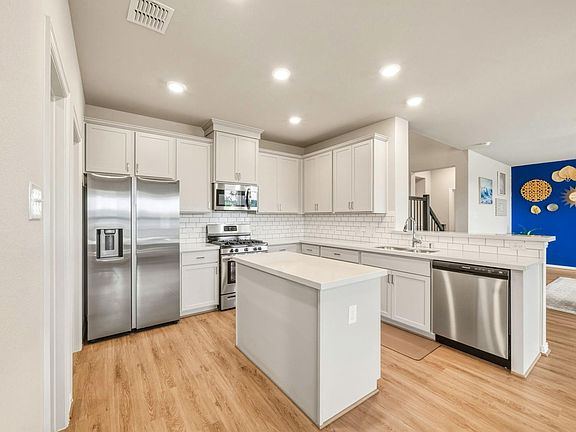 4th image of 2817 Sellers Island Dr