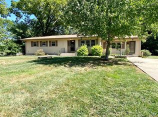 1200 S 8th St, Clinton, MO 64735