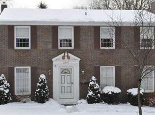 2947 Greenwald Rd, Bethel Park, PA 15102