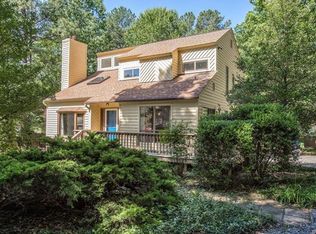 826 Gordon School Pl, North Chesterfield, VA 23236