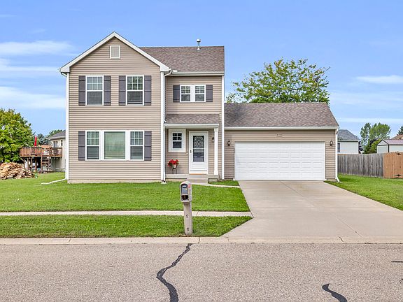 2nd image of 4755 Pine Hill Dr